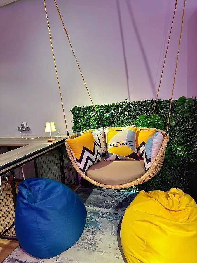 Swing & Pillows @ Beach Street George Town 0*,